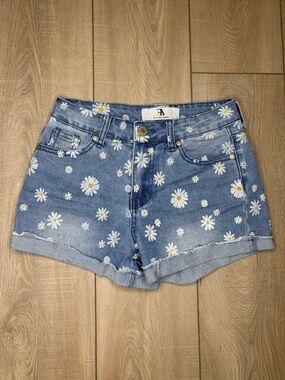 Flying Angel Denim Daisy Print Women’s Shorts - Light Blue